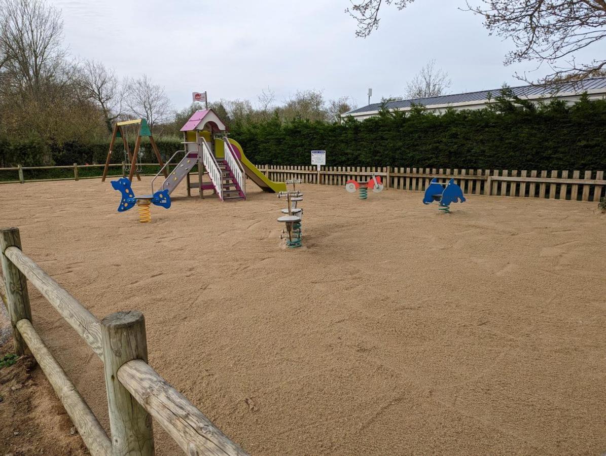 Camping De Lanven Plomeur Zewnętrze zdjęcie